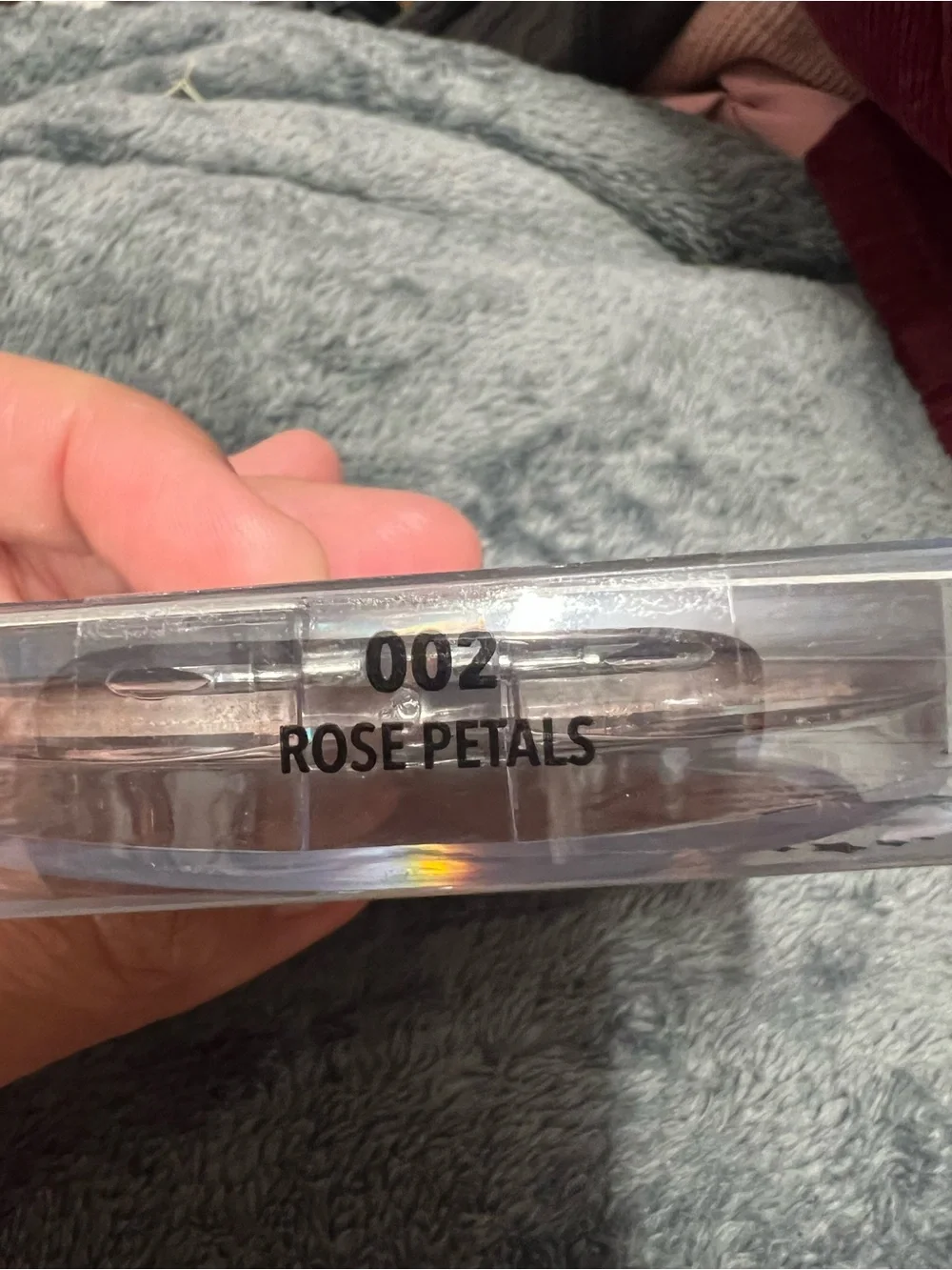 Moira Sun Glow Face and Body Highlighter in the color Rose Petals